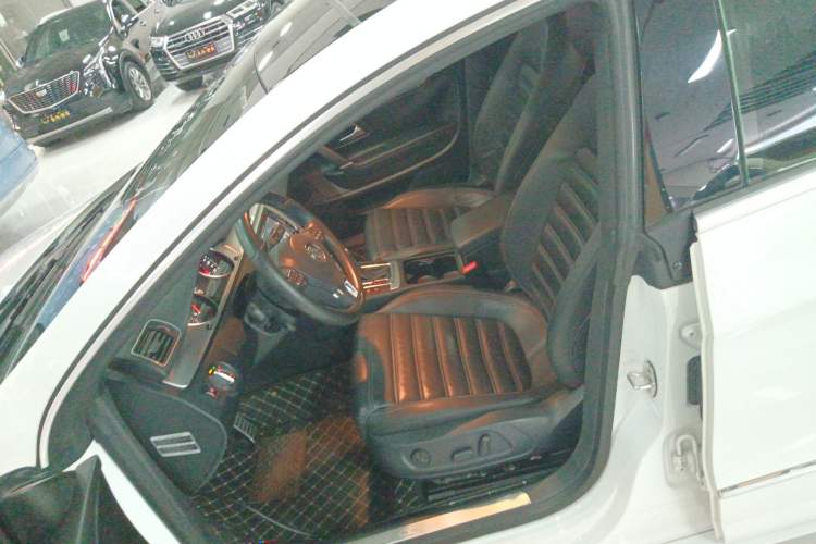 Used Volkswagen FAW-Volkswagen CC 2013 1.8TSI Prestige Model
