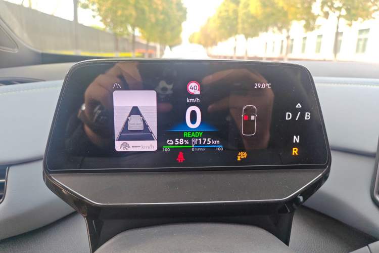 Used Volkswagen ID.4 X 2025 Smart Version Pure & Intelligent Enjoyment Edition