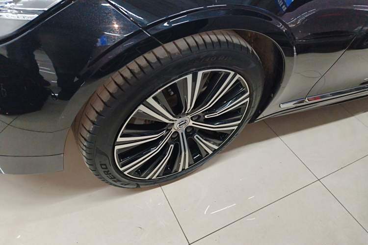 Used Volvo S90 2024 B5 Zhiyuan Luxury Edition