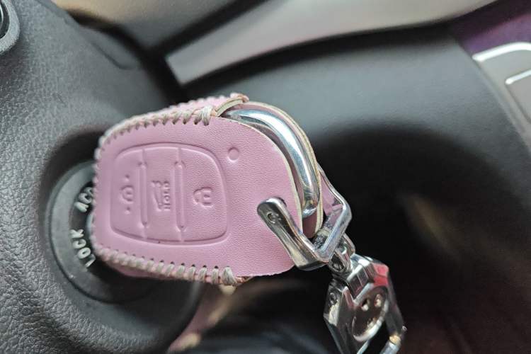 Used Hyundai Elantra (6th Generation / Lingdong) 2016 1.6L Manual ZhiXuan·Youth Edition
