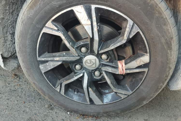 Used Baojun 360 2018 1.5L Automatic Luxury Version China V Right Front Wheel Hub