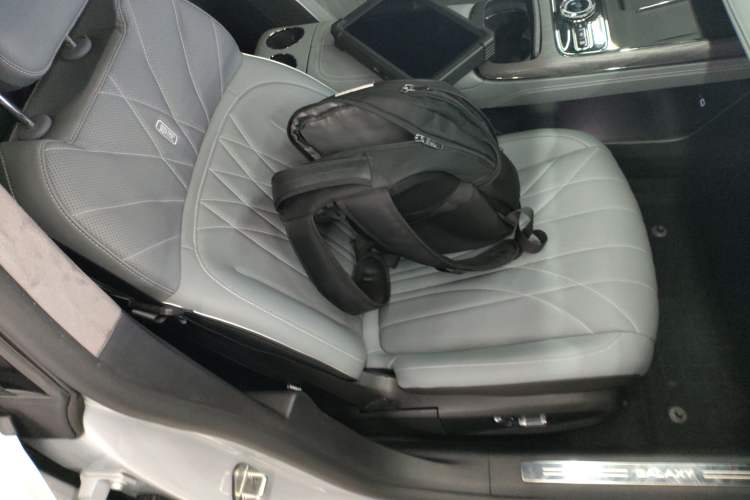 Used Geely Galaxy E8 2025 700 km Long-Range Intelligent Driving Version