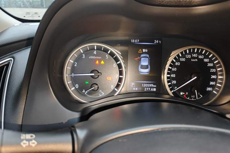 Used Infiniti Q50L 2018 2.0T Enjoyment Edition China V standard Instrument Cluster