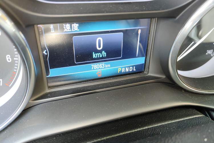 Used Buick Envision 2018 20T Two-Wheel-Drive Elite Model
