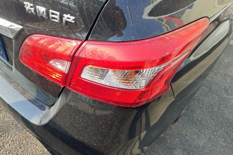 Used Nissan Sylphy 2022 Classic 1.6XE Manual Comfort Edition Exterior 3