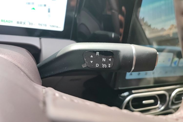 Used Leapmotor C11 2023 Range-Extended 200 Comfort Edition Gear Lever