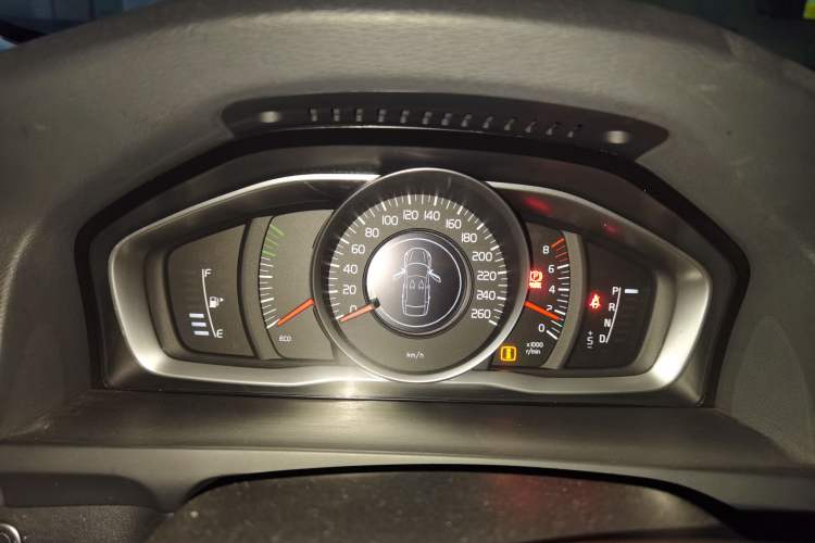 Used Volvo S60 2015 S60L 2.0T Smart Drive Edition
