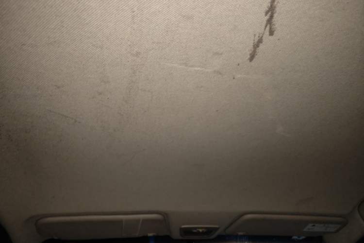 Used Baojun 730 2016 1.5L Manual Comfort Version 7 Seats China V Emission Standard Headliner