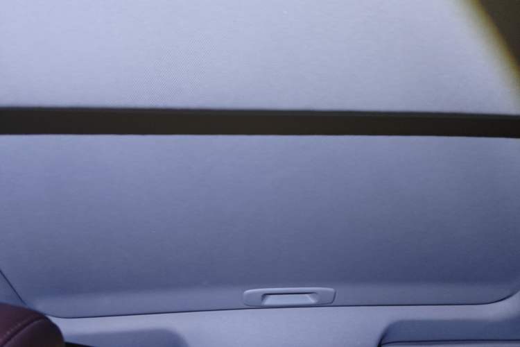 Used Infiniti QX50 2013 2.5L Two-Wheel-Drive Elegant Edition Headliner