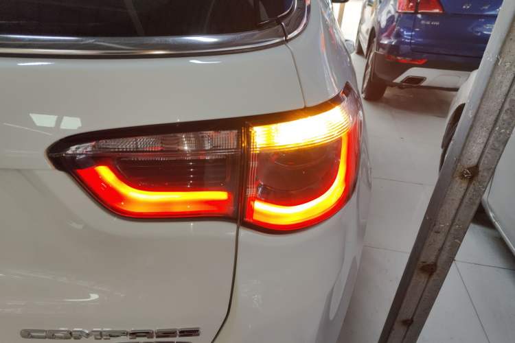 Used Jeep Compass 2017 200T Automatic Family Edition