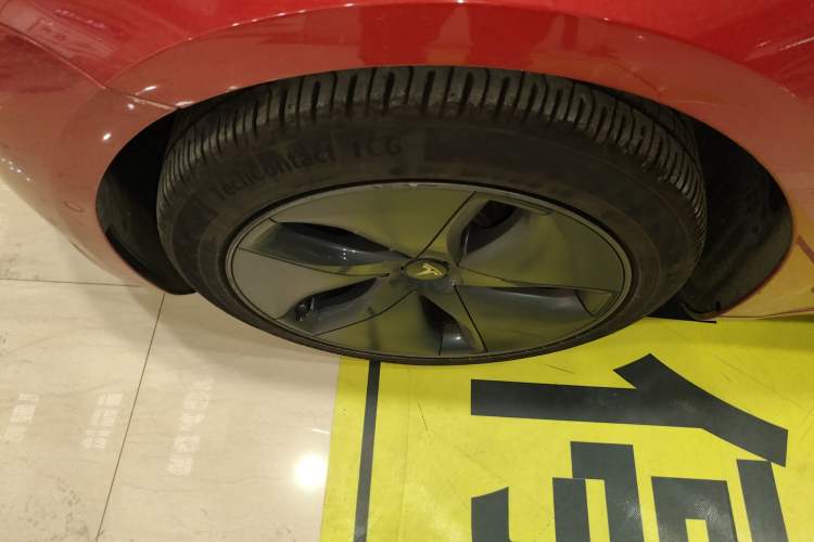 Used Tesla Model 3 2020 Standard Range Rear-Wheel Drive Upgraded Version Left Front Wheel Hub