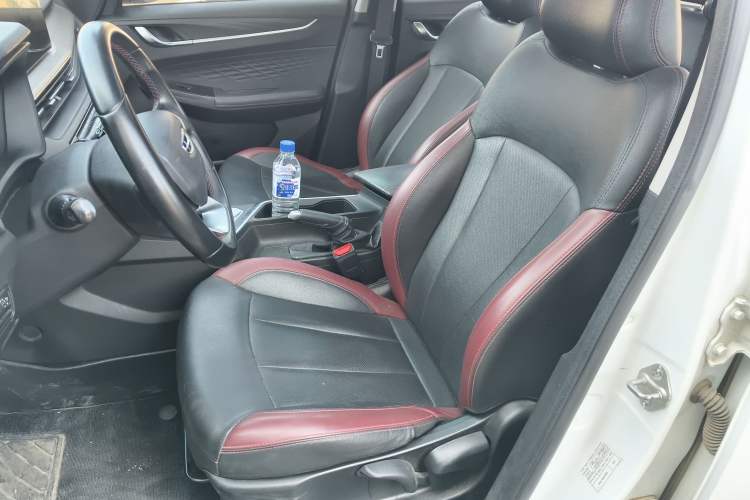 Used Geely Auto Vision X3 2021 PRO 1.5L CVT Deluxe Model