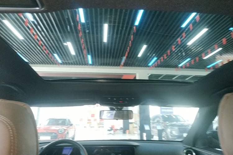 Used Mercedes-Benz E-Class 2023 Restyled E 260 L Sport Edition Headliner