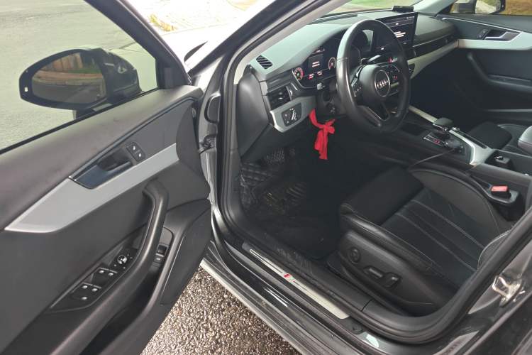 Used Audi A4L 2022 40 TFSI Fashion Dynamic Model