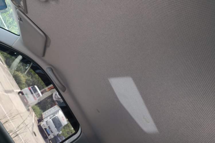 Used Wuling Hongguang MINIEV 2022 GAMEBOY 200km Gaming Edition with Lithium Iron Phosphate Headliner