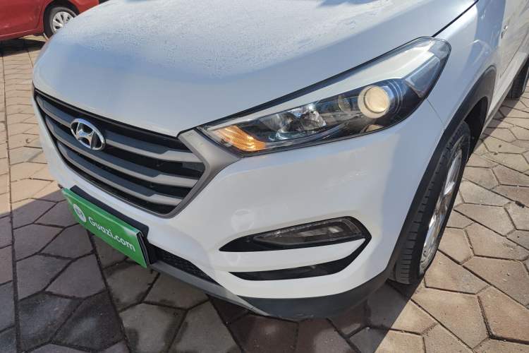Used Hyundai Tucson 2018 1.6T Dual-Clutch Two-Wheel Drive 15th Anniversary Special Edition