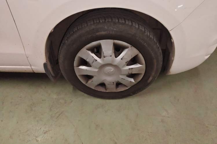 Used Chevrolet Sail 2011 Hatchback 1.4L Manual Happiness Edition