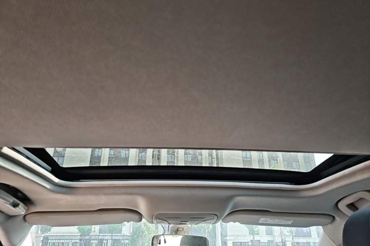 Used Hongqi H5 2019 30TD Dynamic Edition
