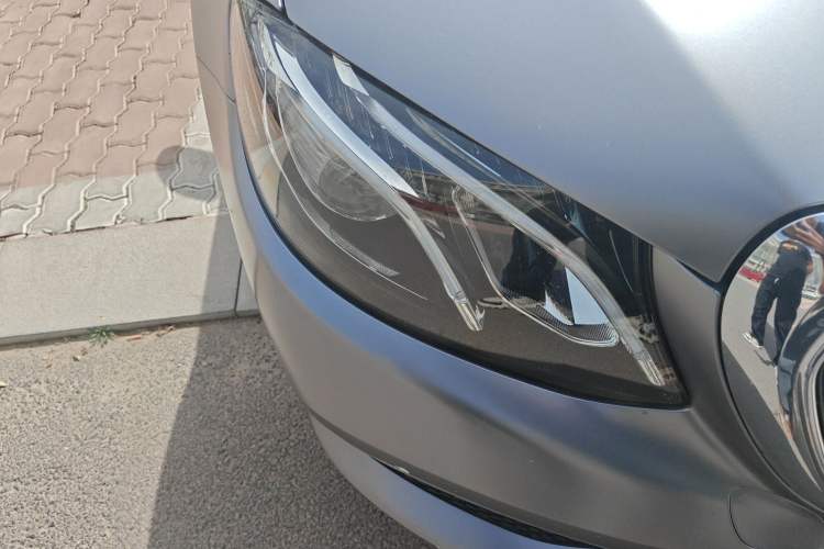 Used Mercedes-Benz E-Class 2019 E 300 L Stylish Model Right Front Headlight