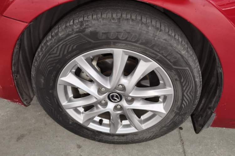 Used Mazda 3 Axela 2016 Sedan 1.5L Automatic Comfort Model Exterior 4