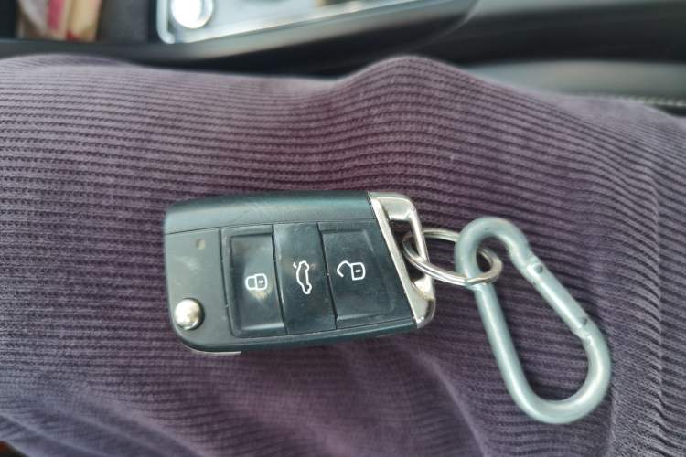 Used Volkswagen Touran 2021 Tiguan L 280TSI DSG Boundary Edition 6-Seater Vehicle Key