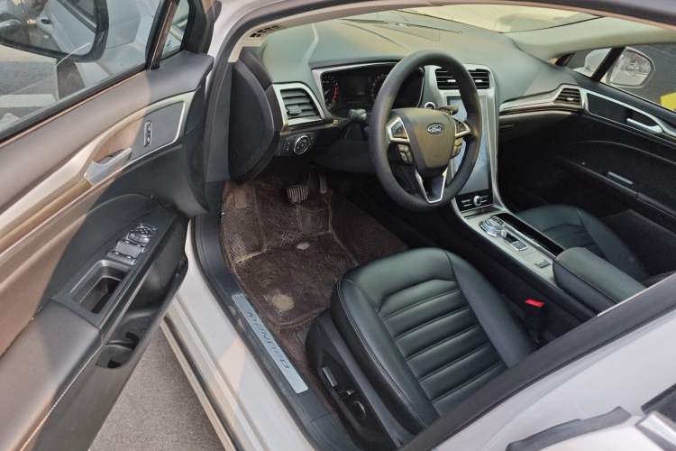 Used Ford Mondeo 2020 EcoBoost 180 Stylish Model
