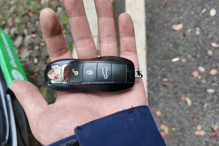 Used Porsche Cayenne 2012 Cayenne GTS 4.8L