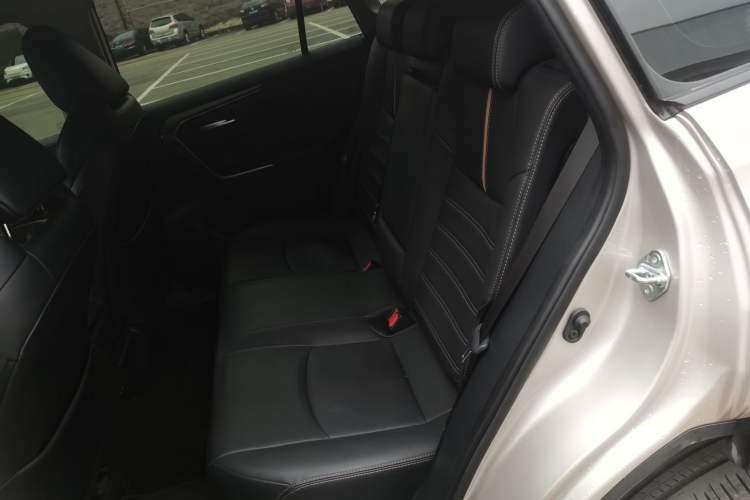 Used Toyota Wildlander 2024 2.0L CVT Two-Wheel Drive Luxury PLUS Edition