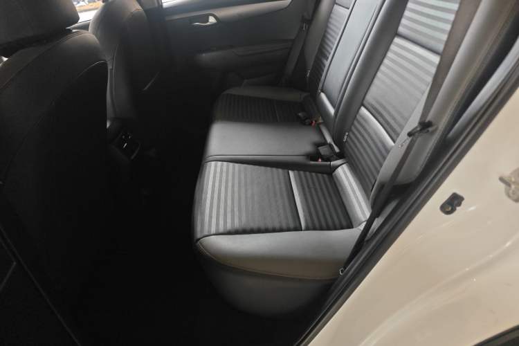 Used Kia Sportage R 2018 2.0L Automatic Smart Luxury Version China V Standard Left Rear Seat