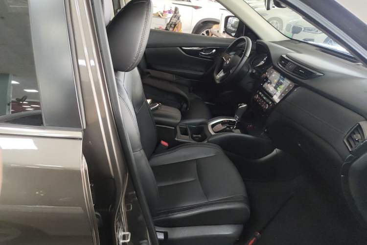 Used Nissan X-Trail 2020 2.0L XL ITS CVT 2WD SmartConnect Comfort Edition

