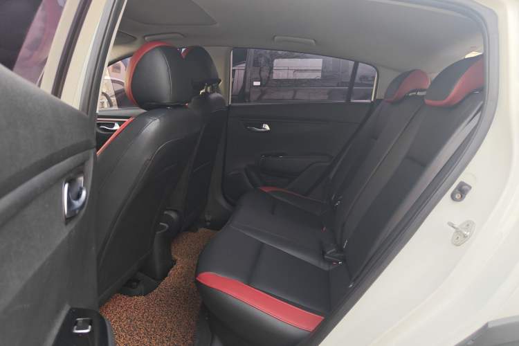 Used Kia KX Cross 2017 1.4L MT GLS Left Rear Seat