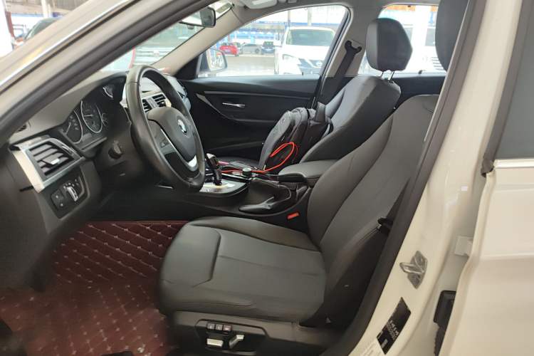 Used BMW 3 Series 2017 320Li Fashion Model