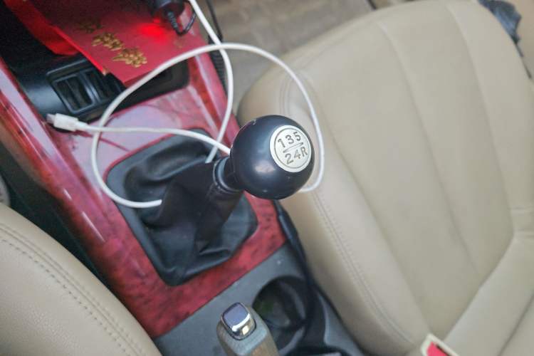 Used Hyundai Elantra 2011 1.6L Manual Comfort Version