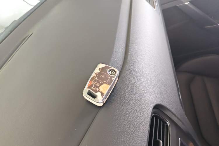 Used Volkswagen Golf 2015 1.4TSI Automatic Luxury Model
