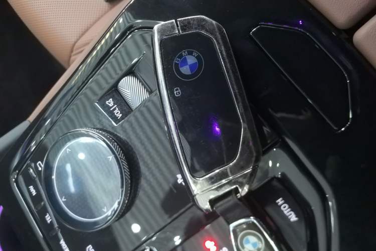 Used BMW 5 Series 2024 530Li Leading Model M Sport Package