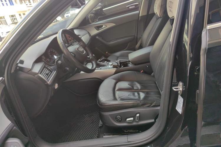 Used Audi A6L 2018 30th Anniversary Edition 35 TFSI Fashion Model
