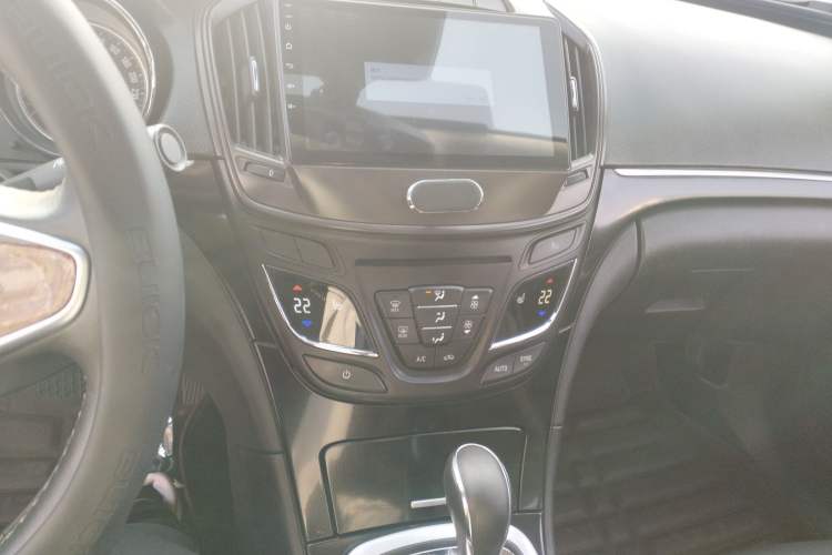 Used Buick Regal 2014 1.6T Fashionable Tech Edition