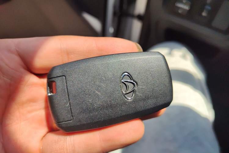 Used CHANGAN OSHAN CX70 2018 CX70T 1.5T Automatic Comfort Edition Vehicle Key