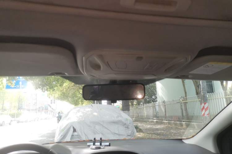 Used Ford Focus 2012 Sedan 1.6L Automatic Fashion Edition
