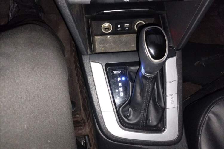 Used Hyundai Elantra (6th Generation / Lingdong) 2016 1.6L Automatic ZhiXuan – Elite Version
