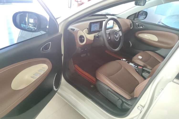 Used Wuling Bingo 2024 333 km Enjoyment Version Driver Seat