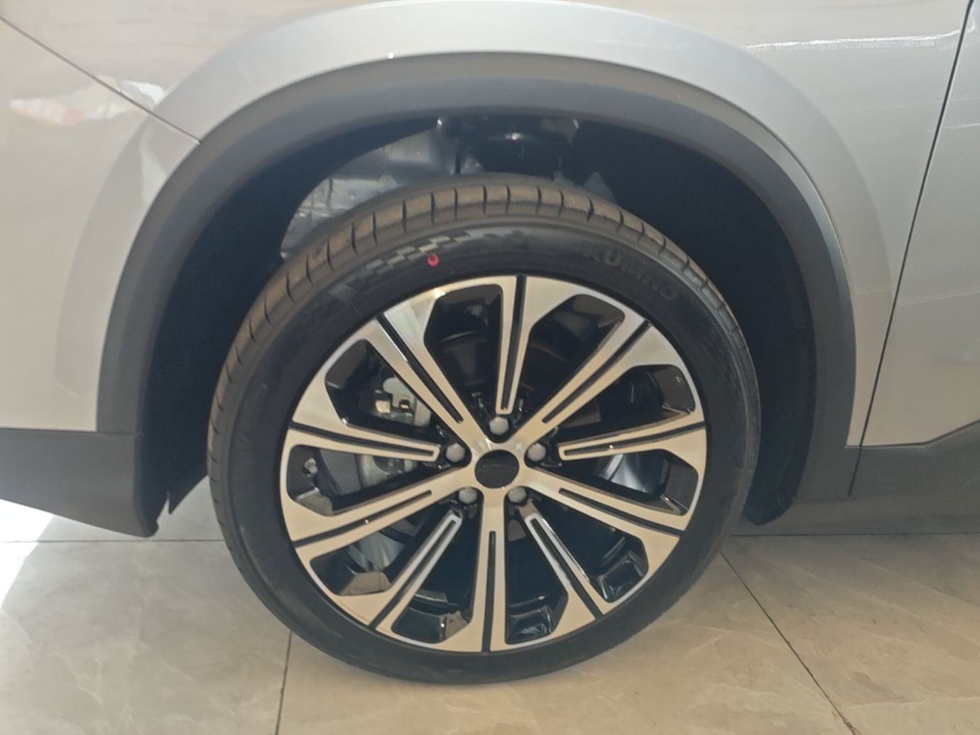 Geely Auto Haoyue L 2026 Model 2.0TD DCT Bliss — снимка 10