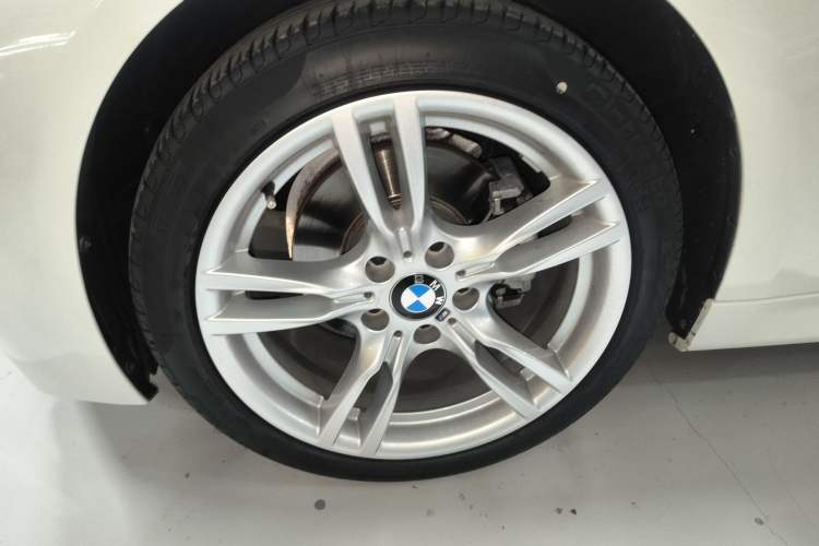 Used BMW 3 Series 2019 320Li M Sport Package Exterior 4