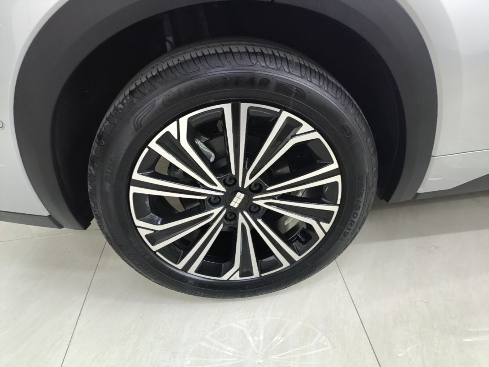 Geely Galaxy Xingjian 7 EM-i 2026 Model 135km Starship Version — снимка 11