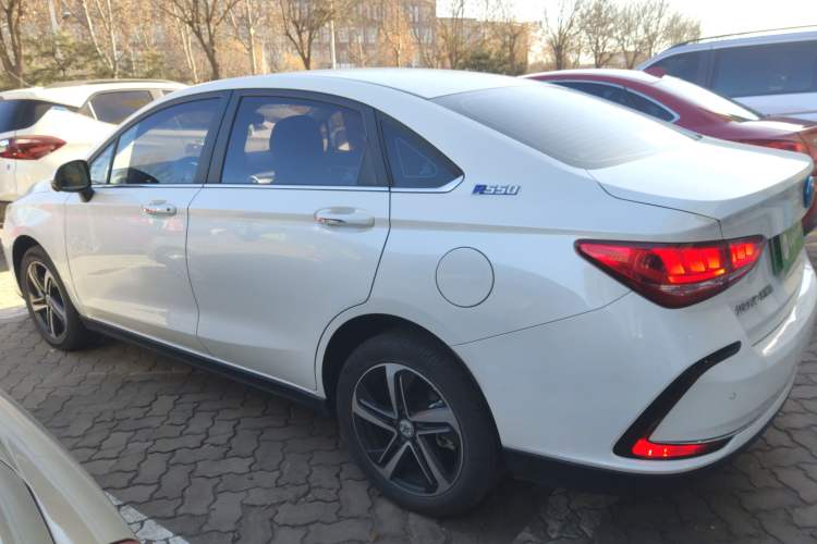 Used BAIC Beijing EU5 2018 R550 Smart Trend Edition
