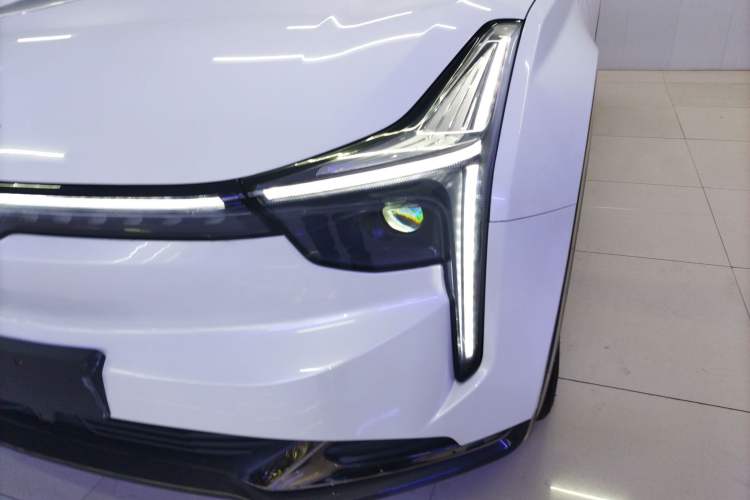 Used NETA U 2023 NETA U-Ⅱ 400 U-SHOW Edition Lithium-Ion Battery
