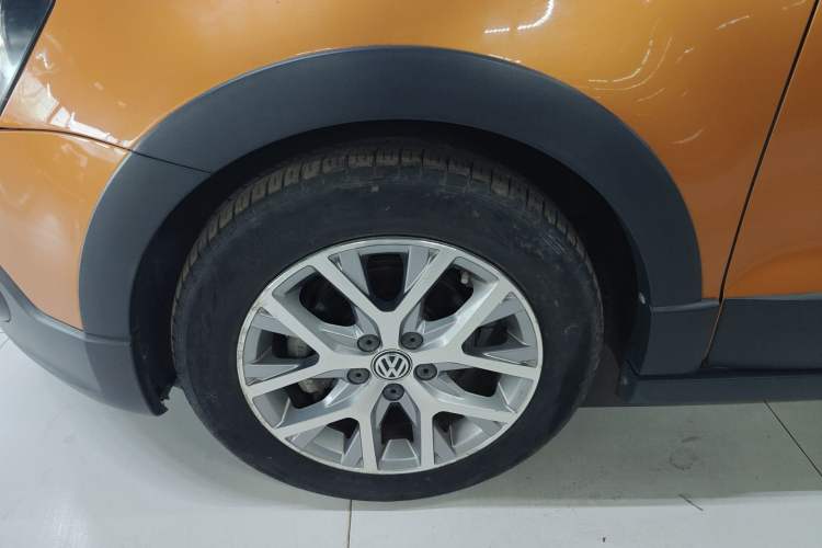 Used Volkswagen Polo 2018 1.5L Cross Polo Automatic
