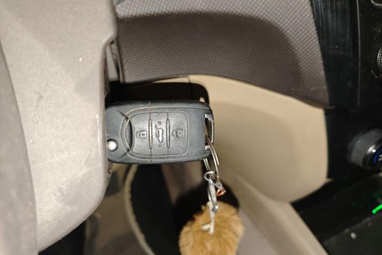 Used Wuling Hongguang 2015 1.5L S1 Comfort China V Standard