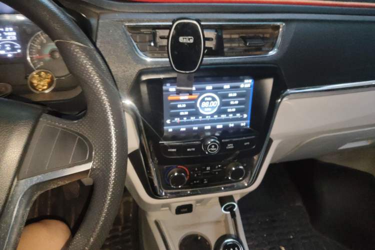 Used Jinbei New Hiace X30L 2016 1.5L Business Edition DLCG14