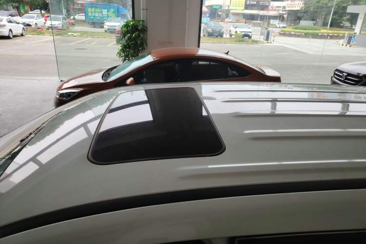 Used GAC Trumpchi M6 2019 270T DCT Luxury Edition (7-seater) China VI